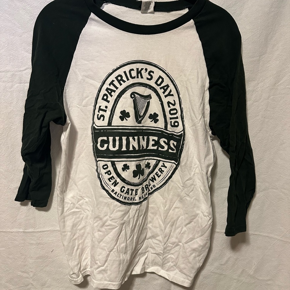 Guinness St. Patrick's Day 2019 Baseball Tee - Dark Green& White Size S